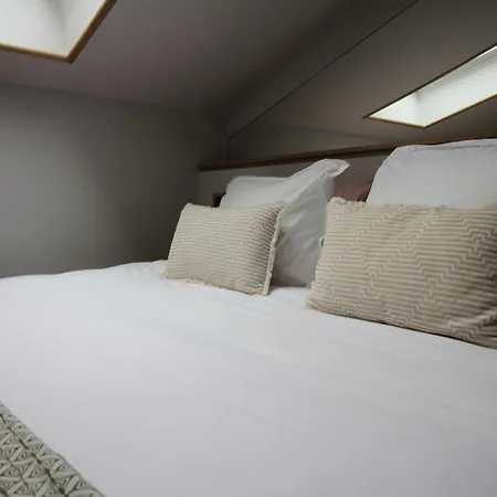 Bed & Breakfast L'escapade Bordelaise - Cote Jardin 3*